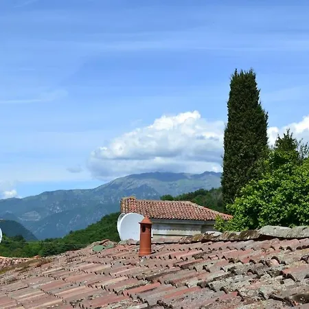 بيت للعطل La Casa Di Primo إيزِيو