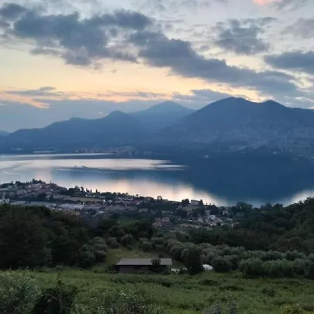 بيت للعطل La Casa Di Primo إيزِيو