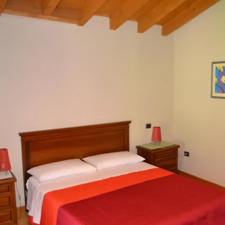 La Casa Di Primo بيت للعطل إيزِيو